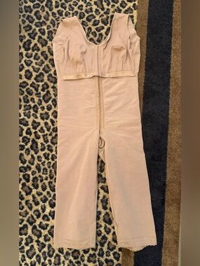 Compression Shapewear Bodysuit in Cocoa Optic XL Great for Post Surgery Recovery